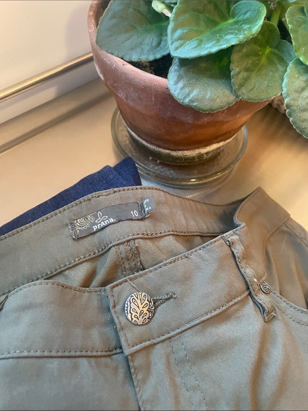 prAna lightweight pants W10